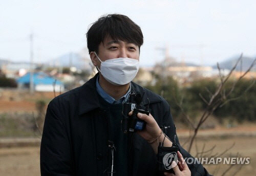 인터뷰하는 이준석 대표.[연합뉴스]